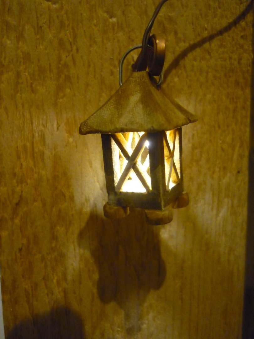 Laterne Holz dunkel gebeizt - Krippenbeleuchtung